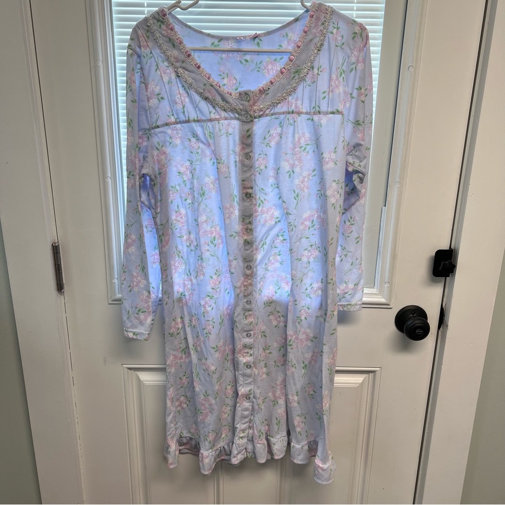 Body Touch Nightgown